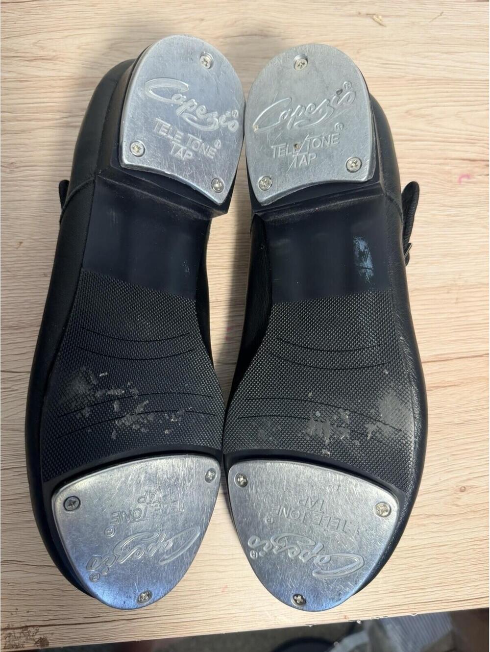 CAPEZIO Womens Black Mary Jane Tap Shoes Leather Strap Buckle Dance Size 9